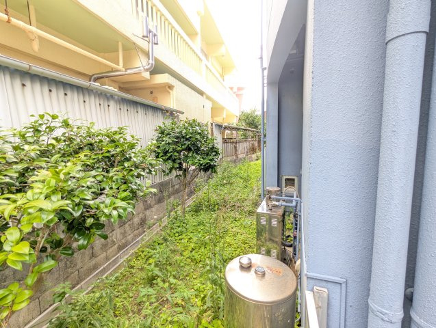 首里石嶺町中古戸建ての庭