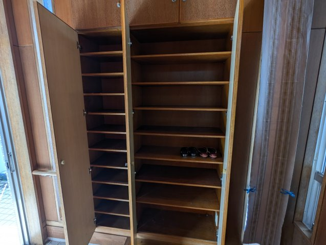 首里石嶺町中古戸建ての収納|シューズボックスもたっぷり♪