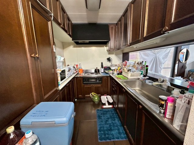 北今泉戸建てのキッチン