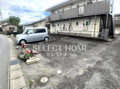 【駐車場】 | ファミールハイツＣ棟 | 駐車スペースもあります
同型タイプ