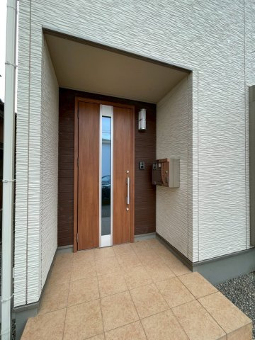 【玄関】 | 太田市藤久良町中古住宅