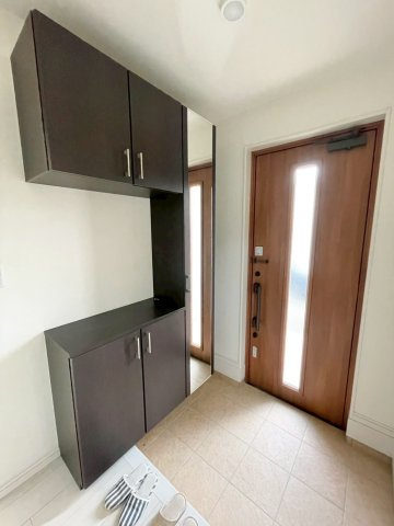 【玄関】 | 太田市藤久良町中古住宅