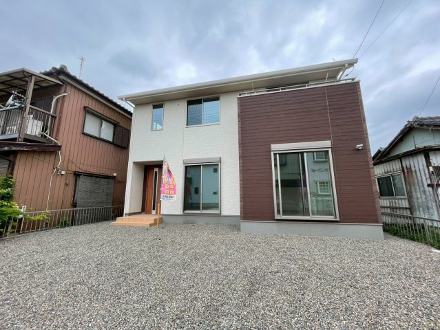 【駐車場】 | 太田市藤久良町中古住宅