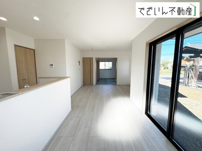 【居間・リビング】 | いろどりアイタウン上里町金久保  新築住宅 | 現地(2025年11月撮影)