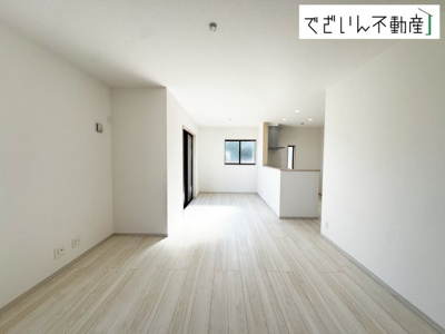 【居間・リビング】 | いろどりアイタウン上里町金久保  新築住宅 | 現地(2025年11月撮影)