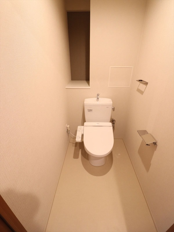 バンクのトイレ