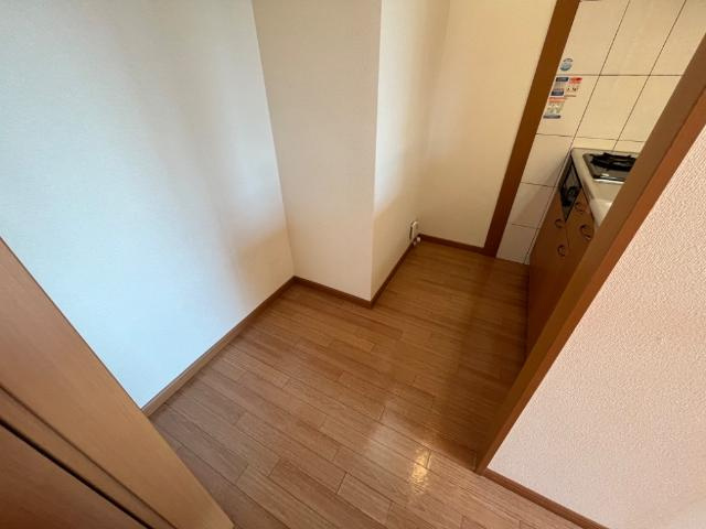 タイニーコートのキッチン|キッチン