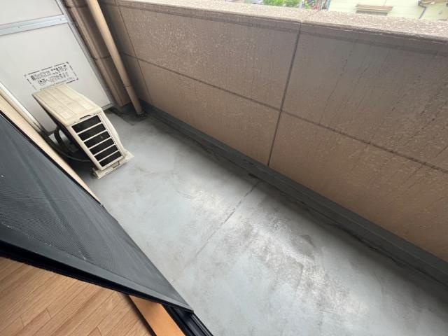 タイニーコートのその他|ベランダ