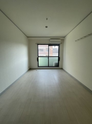 【寝室】 | カントリー青葉ハイツ