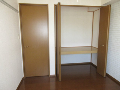 【収納】 | ウィルモア城東 | 洋室1
