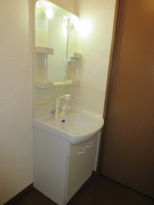 【洗面所】 | ウィルモア城東