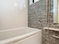 ディアコートKの浴室