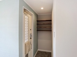 ディアコートKの玄関