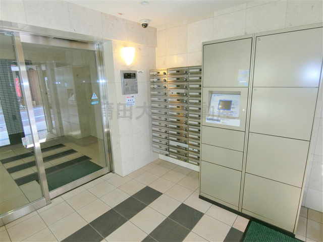 スカイコート蒲田弐番館のエントランス|防犯カメラTVモニター付オートロック宅配BOX　エントランス