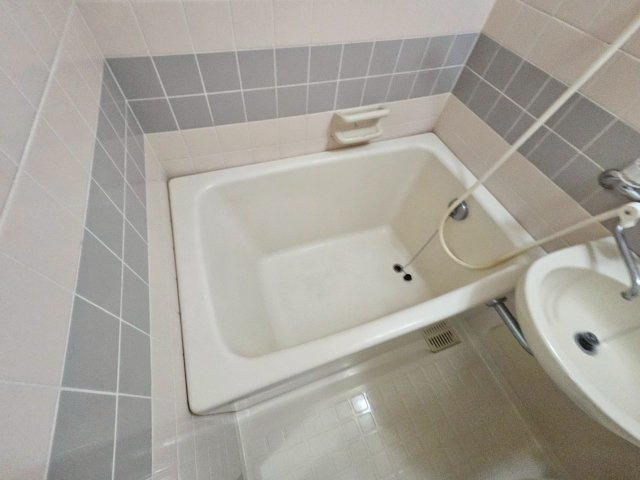 ギャラリーコート王子公園の浴室