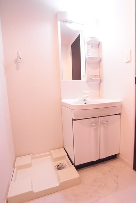 リブリ・加倉の洗面所