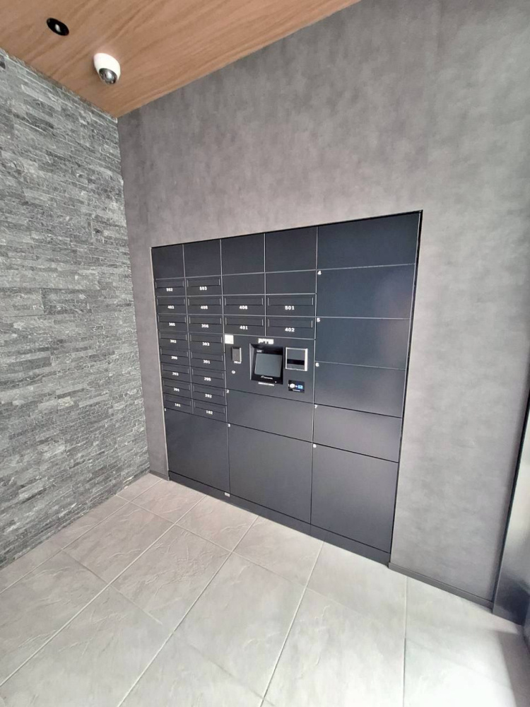 レガリアのその他|宅配ボックス