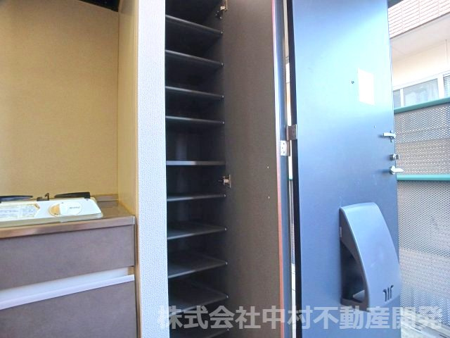 アヴァンツァーレ浦田の収納|※同タイプの部屋写真です