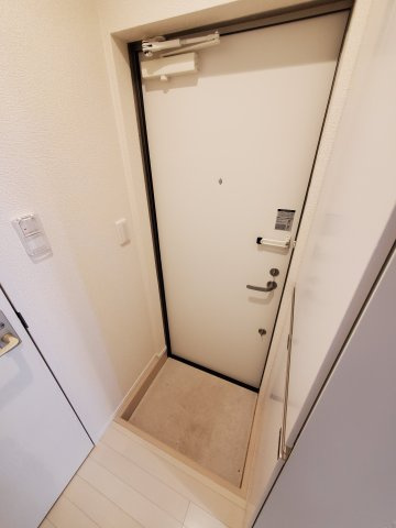 コパン武里の玄関|施工事例になります。