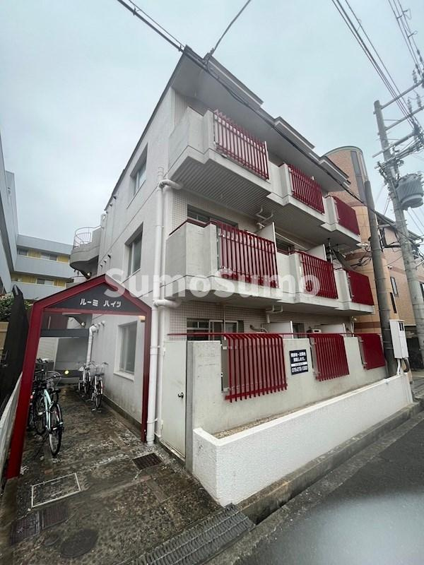 ルーミハイツの外観