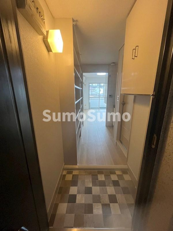 ルーミハイツの玄関