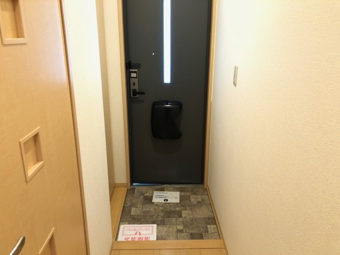 ビレッジ北久保 C棟の玄関|玄関