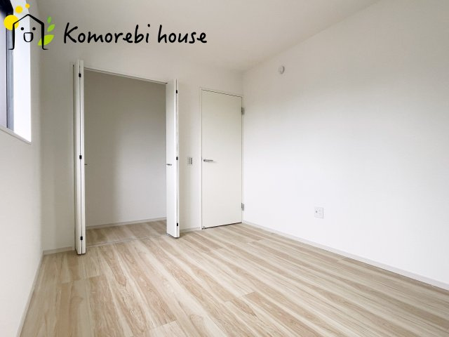 蓮田市緑町　13期　新築一戸建て　リガーレ　01の子供部屋|お子さんのいるうちは子供部屋に使ってはいかがでしょうか