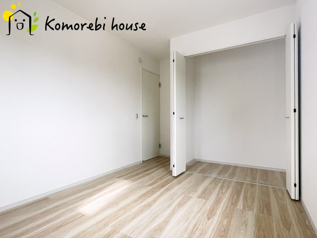 蓮田市緑町　13期　新築一戸建て　リガーレ　01の洋室|スタンダードな洋室です