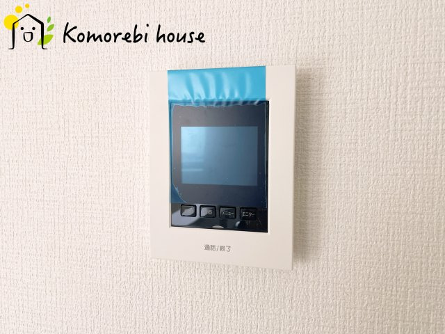 蓮田市緑町　13期　新築一戸建て　リガーレ　01の防犯設備|来客時も画面で確認できる安心のTVモニターフォン。録画機能も付いているの安心。忙しい毎日をしっかりサポートします。