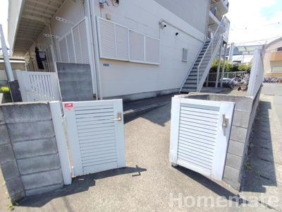 【エントランス】 | メゾン・プリムラ