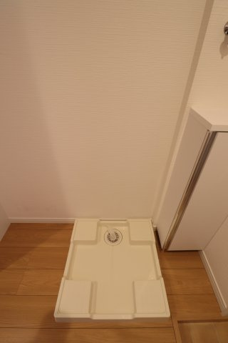 グランスクエア中野島の洗面所|同間取り別部屋の参考写真です。