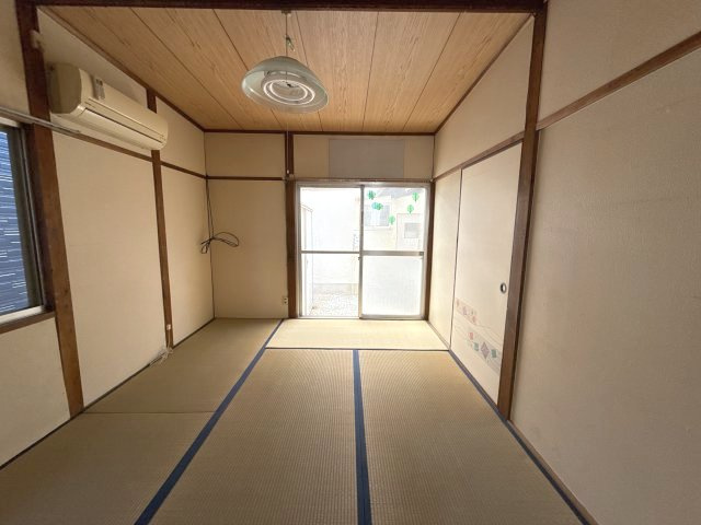 北今宿一丁目都藤貸家の寝室