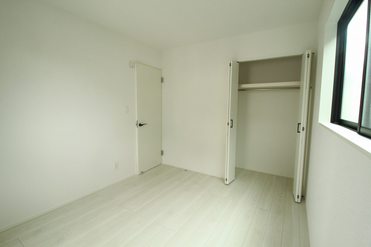 高須2丁目　新築戸建　2号棟　【内覧可能】（全2区画）の洋室|2Ｆ　北の部屋　5.62帖