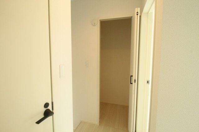 高須2丁目　新築戸建　2号棟　【内覧可能】（全2区画）の収納|2Ｆ　ホール