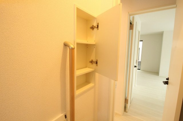 高須2丁目　新築戸建　2号棟　【内覧可能】（全2区画）のトイレ|1Ｆ　収納