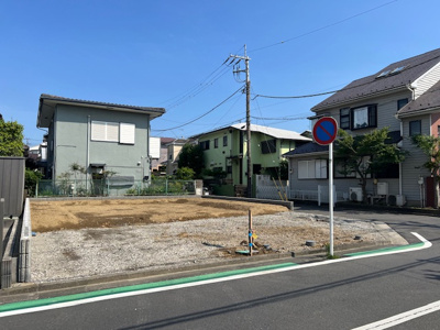 【前面道路含む現地写真】