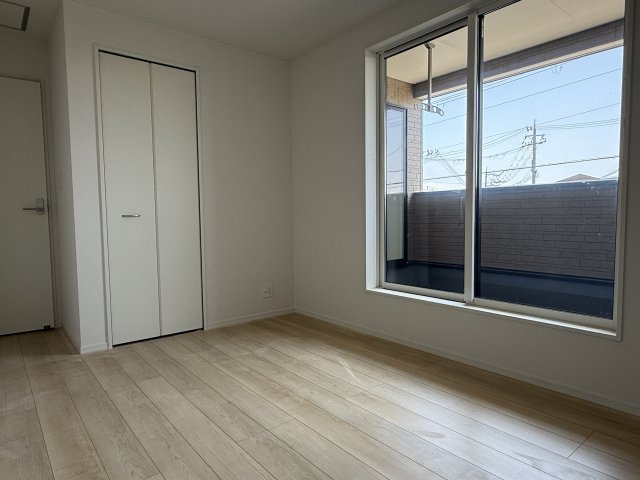 明石市大久保町八木新築戸建２号棟の洋室