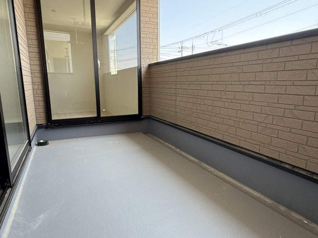 明石市大久保町八木新築戸建２号棟のバルコニー