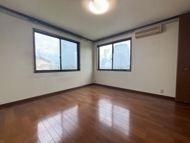 茂原市高田　中古戸建の洋室