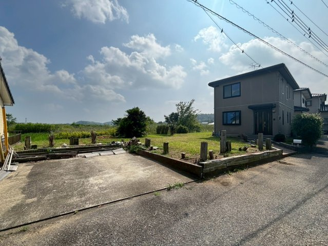 茂原市高田　中古戸建の駐車場