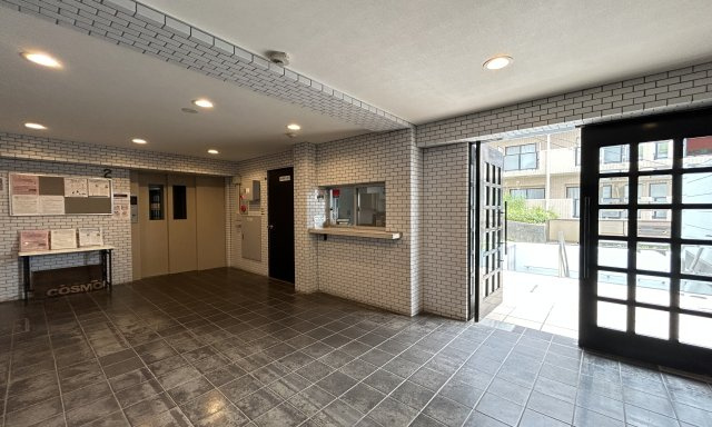 コスモ和田町 のエントランス|綺麗に整備されたエントランス部分です♪