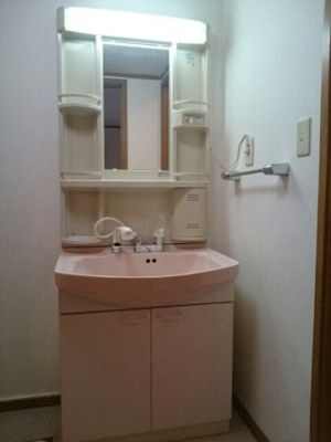 【洗面所】 | エスポワール | 脱衣スペースもあります