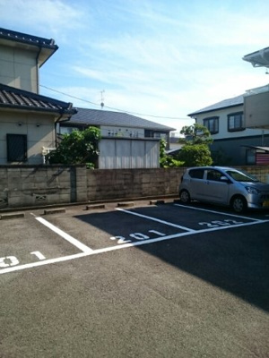 【駐車場】 | エスポワール | カースペースがあります