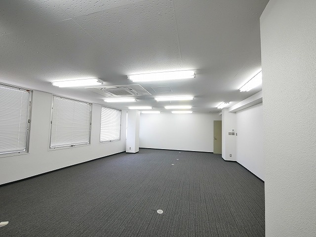 新大宮ビルの内装