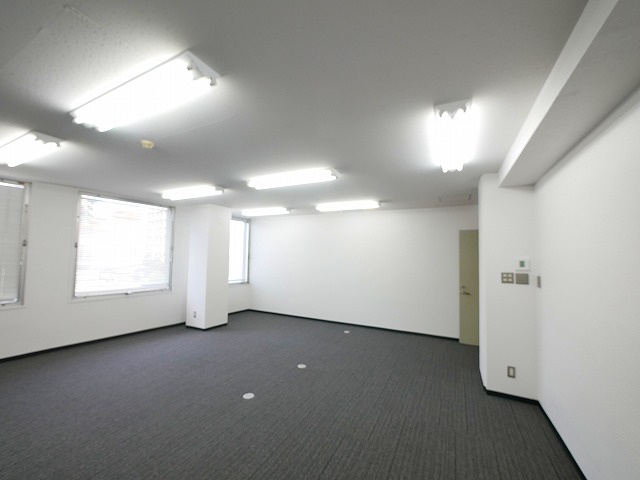 新大宮ビルの内装