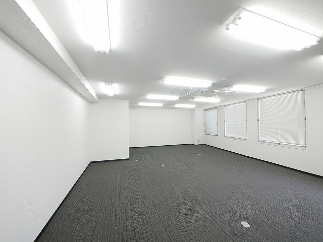 新大宮ビルの内装