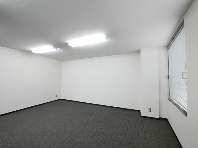 新大宮ビルの内装