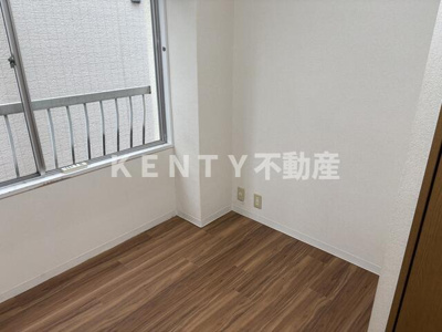 【居間・リビング】 | 凾嶺ビル | こちらのリビングで趣味の時間をお楽しみください