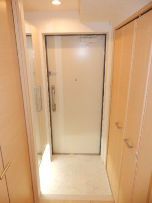 ロジュマン　ベルの玄関