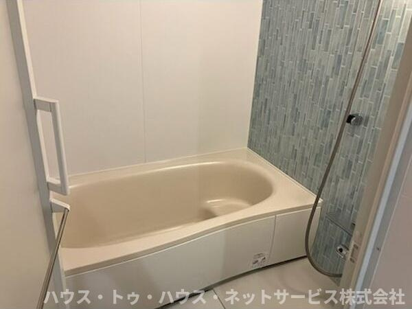 フローラの浴室